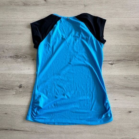 Nike Dri-Fit V-Neck Short Sleeve Tee Shirt Turquoise/Black M NWT - Picture 7 of 9